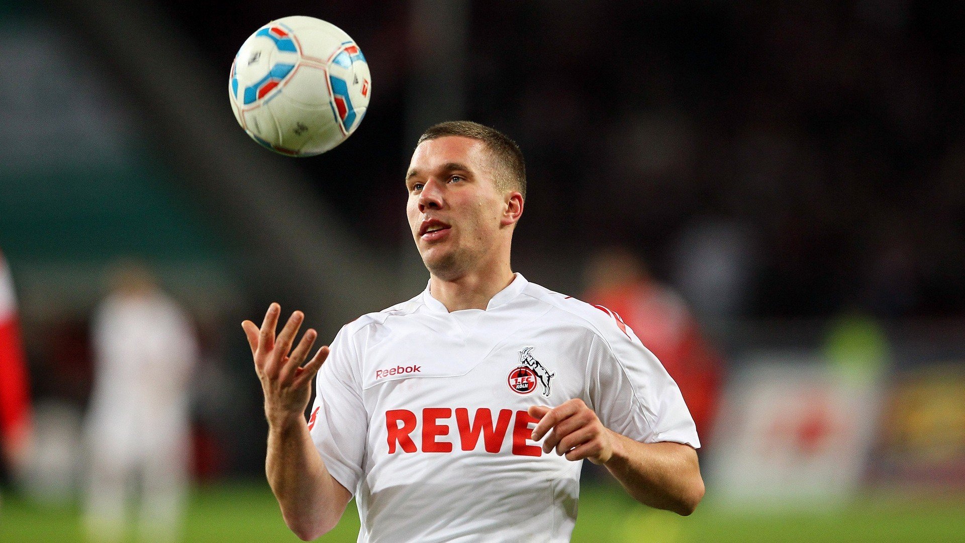 开云体育APP下载-英超:曼联4-2战胜曼城,C.朗格拉姆梅开二度,曼联4_3曼城